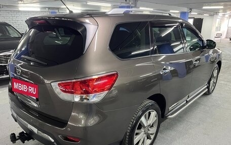 Nissan Pathfinder, 2016 год, 1 895 000 рублей, 5 фотография