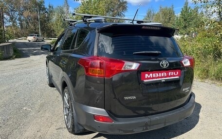 Toyota RAV4, 2014 год, 1 850 000 рублей, 3 фотография