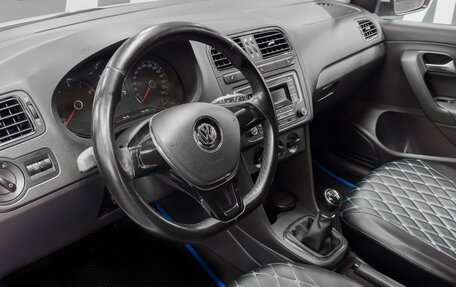 Volkswagen Polo VI (EU Market), 2017 год, 849 900 рублей, 7 фотография