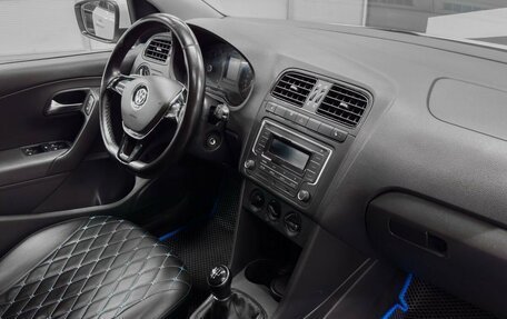 Volkswagen Polo VI (EU Market), 2017 год, 849 900 рублей, 9 фотография