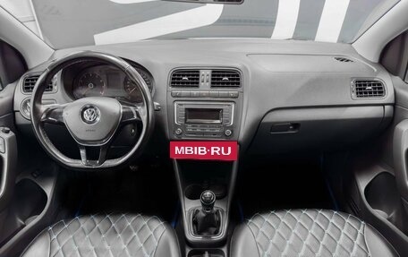Volkswagen Polo VI (EU Market), 2017 год, 849 900 рублей, 8 фотография