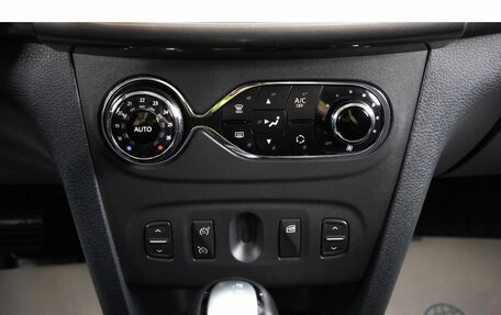 Renault Sandero II рестайлинг, 2020 год, 1 619 000 рублей, 16 фотография