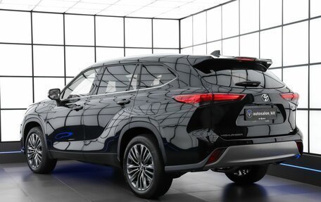 Toyota Highlander, 2026 год, 5 490 000 рублей, 6 фотография