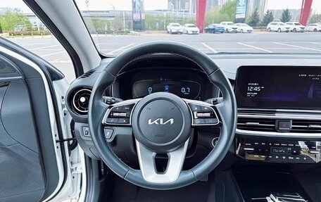 KIA K3, 2023 год, 1 240 000 рублей, 8 фотография