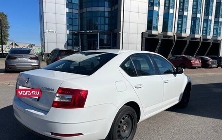 Skoda Octavia, 2018 год, 1 896 000 рублей, 4 фотография