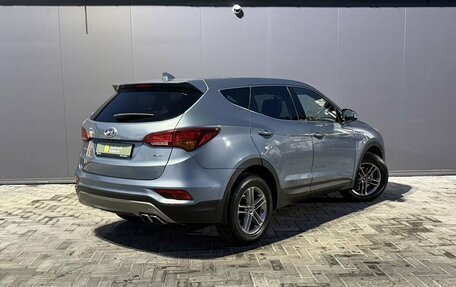 Hyundai Santa Fe III рестайлинг, 2017 год, 2 295 000 рублей, 2 фотография