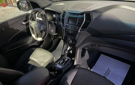 Hyundai Santa Fe III рестайлинг, 2017 год, 2 295 000 рублей, 13 фотография