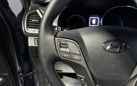 Hyundai Santa Fe III рестайлинг, 2017 год, 2 295 000 рублей, 15 фотография