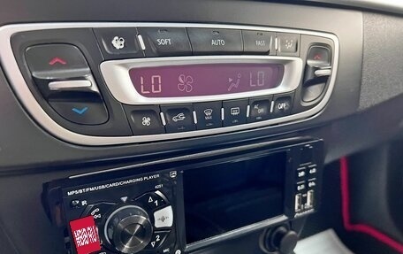 Renault Fluence I, 2011 год, 675 000 рублей, 15 фотография