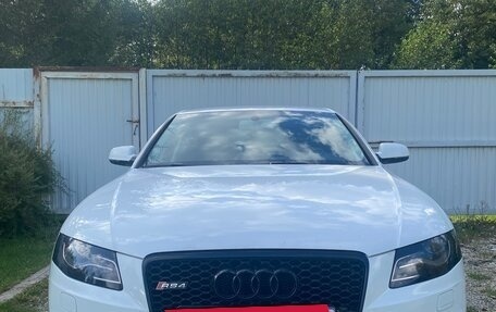Audi A4, 2010 год, 950 000 рублей, 19 фотография
