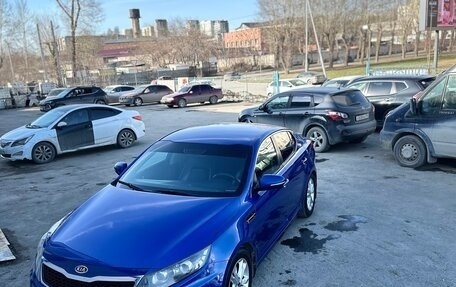 KIA Optima III, 2011 год, 1 300 000 рублей, 27 фотография
