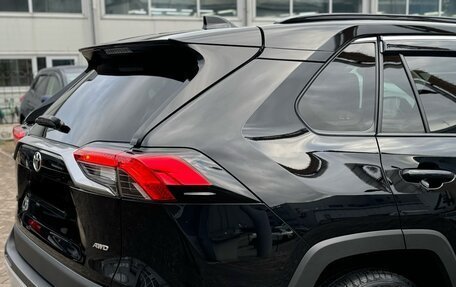 Toyota RAV4, 2021 год, 3 600 000 рублей, 12 фотография