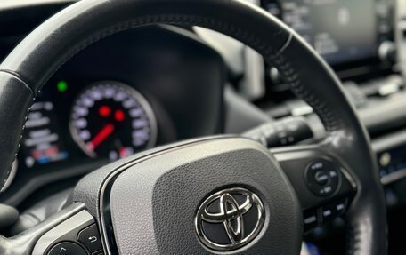 Toyota RAV4, 2021 год, 3 600 000 рублей, 27 фотография