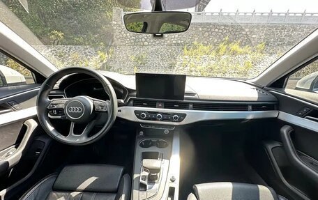 Audi A4, 2022 год, 2 214 000 рублей, 16 фотография