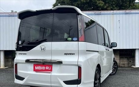 Honda Stepwgn IV, 2017 год, 1 500 000 рублей, 7 фотография