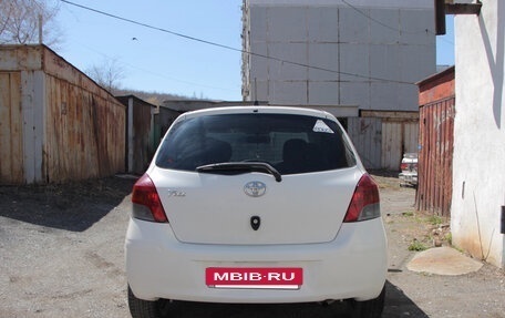 Toyota Vitz, 2009 год, 330 000 рублей, 7 фотография