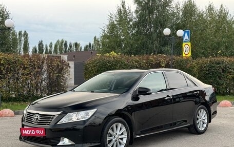 Toyota Camry, 2013 год, 1 450 000 рублей, 2 фотография