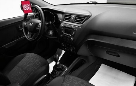 KIA Rio III рестайлинг, 2013 год, 1 045 000 рублей, 13 фотография