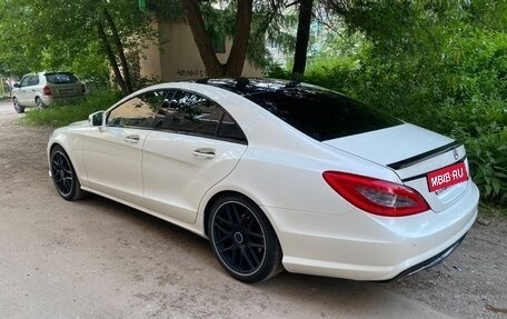 Mercedes-Benz CLS, 2013 год, 1 995 000 рублей, 2 фотография