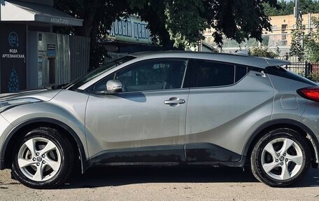 Toyota C-HR I рестайлинг, 2019 год, 1 950 000 рублей, 3 фотография