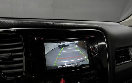 Mitsubishi Outlander III рестайлинг 3, 2012 год, 1 525 000 рублей, 15 фотография