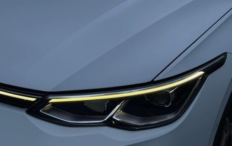 Volkswagen Golf VIII, 2023 год, 2 050 000 рублей, 7 фотография