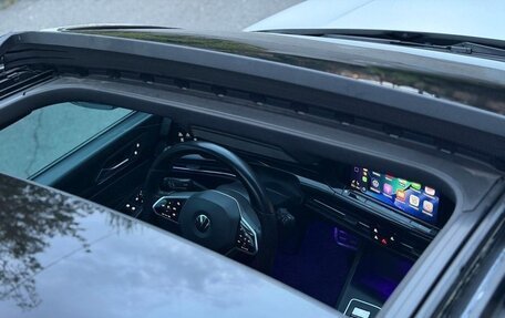 Volkswagen Golf VIII, 2023 год, 2 050 000 рублей, 21 фотография