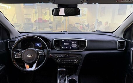 KIA Sportage IV рестайлинг, 2021 год, 2 449 000 рублей, 17 фотография