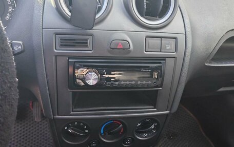 Ford Fiesta, 2007 год, 389 000 рублей, 7 фотография