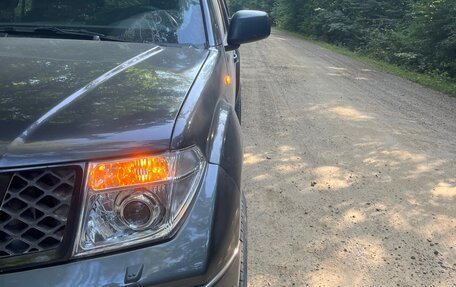 Nissan Navara (Frontier), 2006 год, 750 000 рублей, 3 фотография