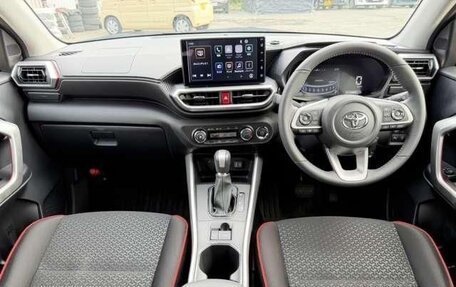 Toyota Raize I, 2023 год, 1 250 000 рублей, 15 фотография
