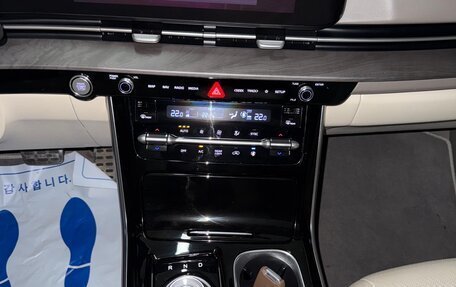KIA Carnival, 2021 год, 3 150 000 рублей, 21 фотография