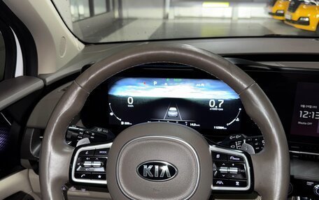 KIA Carnival, 2021 год, 3 150 000 рублей, 17 фотография