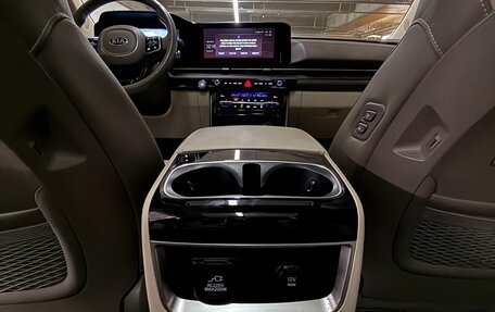 KIA Carnival, 2021 год, 3 150 000 рублей, 22 фотография