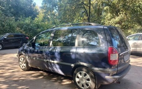 Opel Zafira A рестайлинг, 2003 год, 330 000 рублей, 10 фотография