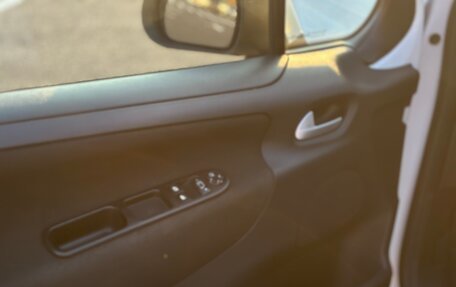 Peugeot 207 I, 2011 год, 374 000 рублей, 9 фотография