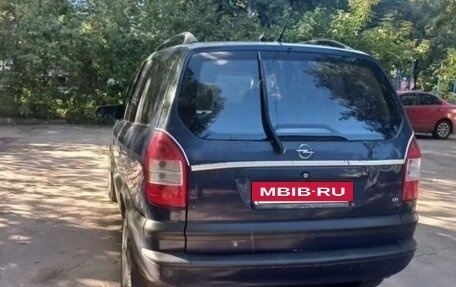 Opel Zafira A рестайлинг, 2003 год, 330 000 рублей, 12 фотография
