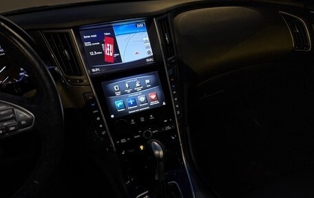Infiniti Q50 I рестайлинг, 2017 год, 1 900 000 рублей, 14 фотография