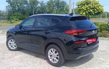 Hyundai Tucson III, 2020 год, 1 915 000 рублей, 2 фотография
