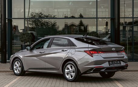 Hyundai Elantra, 2021 год, 1 675 000 рублей, 4 фотография