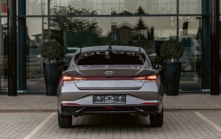 Hyundai Elantra, 2021 год, 1 675 000 рублей, 5 фотография