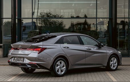 Hyundai Elantra, 2021 год, 1 675 000 рублей, 6 фотография