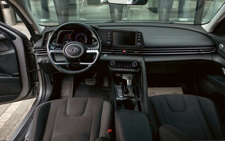 Hyundai Elantra, 2021 год, 1 675 000 рублей, 16 фотография