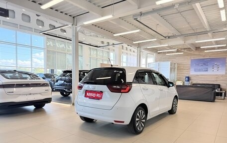 Honda Fit, 2022 год, 1 379 000 рублей, 6 фотография