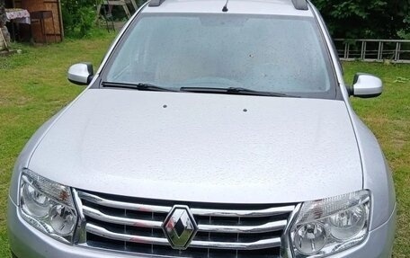 Renault Duster I рестайлинг, 2012 год, 880 000 рублей, 1 фотография