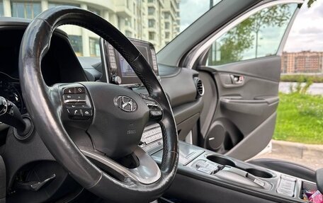 Hyundai Kona I, 2019 год, 2 520 000 рублей, 10 фотография