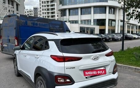 Hyundai Kona I, 2019 год, 2 520 000 рублей, 12 фотография