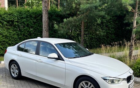 BMW 3 серия, 2015 год, 1 700 000 рублей, 3 фотография