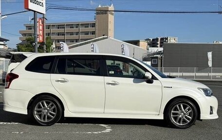 Toyota Corolla, 2015 год, 1 300 000 рублей, 7 фотография