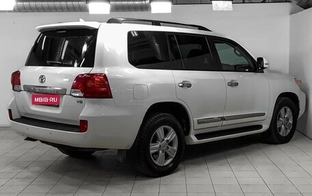 Toyota Land Cruiser 200, 2013 год, 3 530 000 рублей, 1 фотография